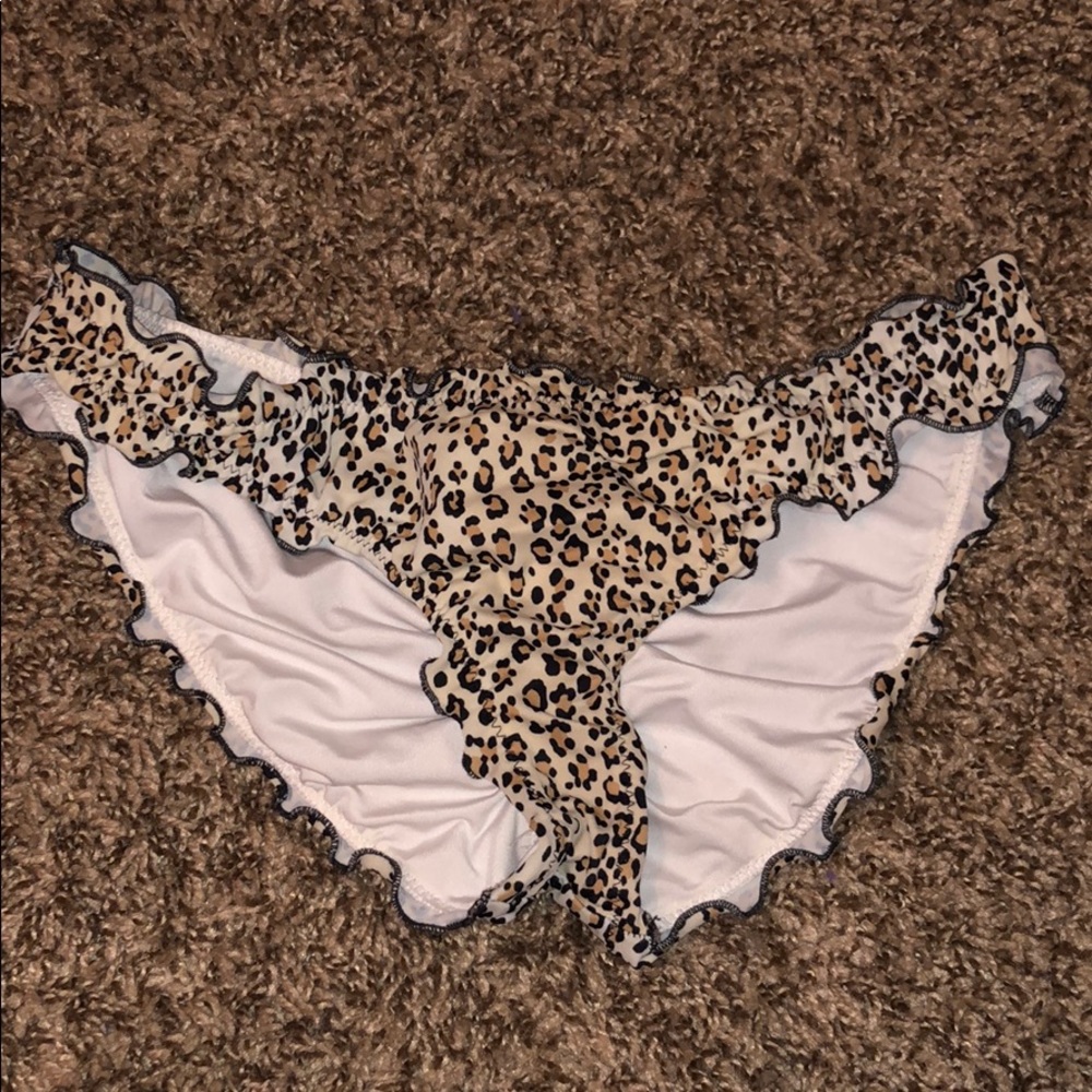 Victoria’s Secret bikini bottom